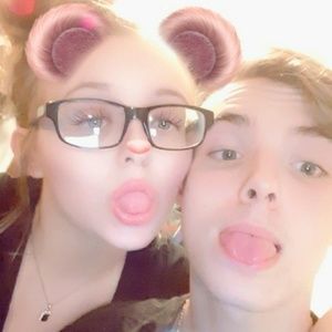 Meet your Posher, Katelyn